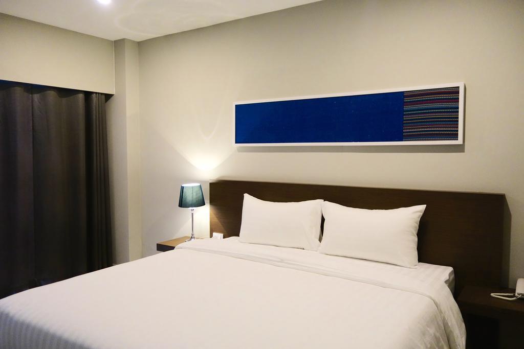 V Hotel Ubon Ratchathani Esterno foto